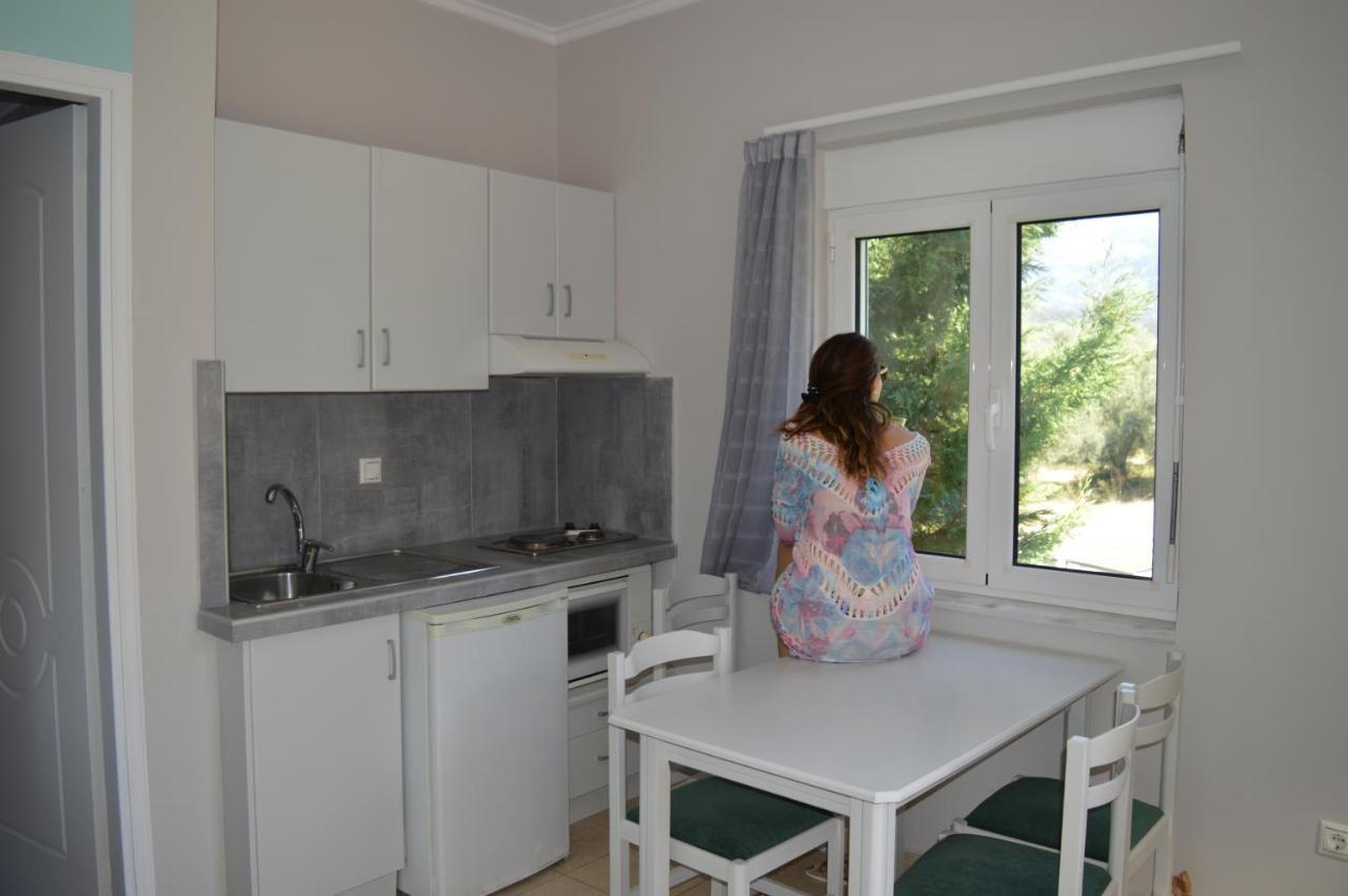 Thesmos Village Mytikas  Ngoại thất bức ảnh